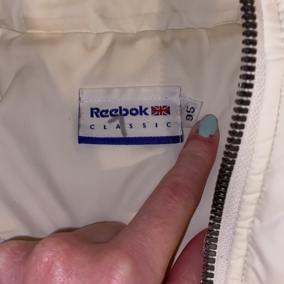 🇬🇧 Vintage Reebok Winter Jacket - Picture 8 of 12